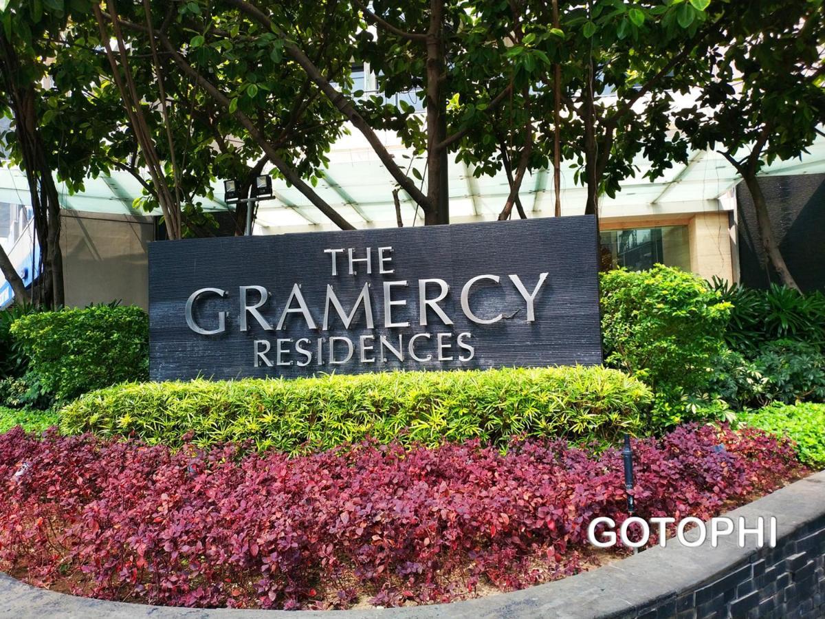The Gramercy Residences Manila Exterior photo